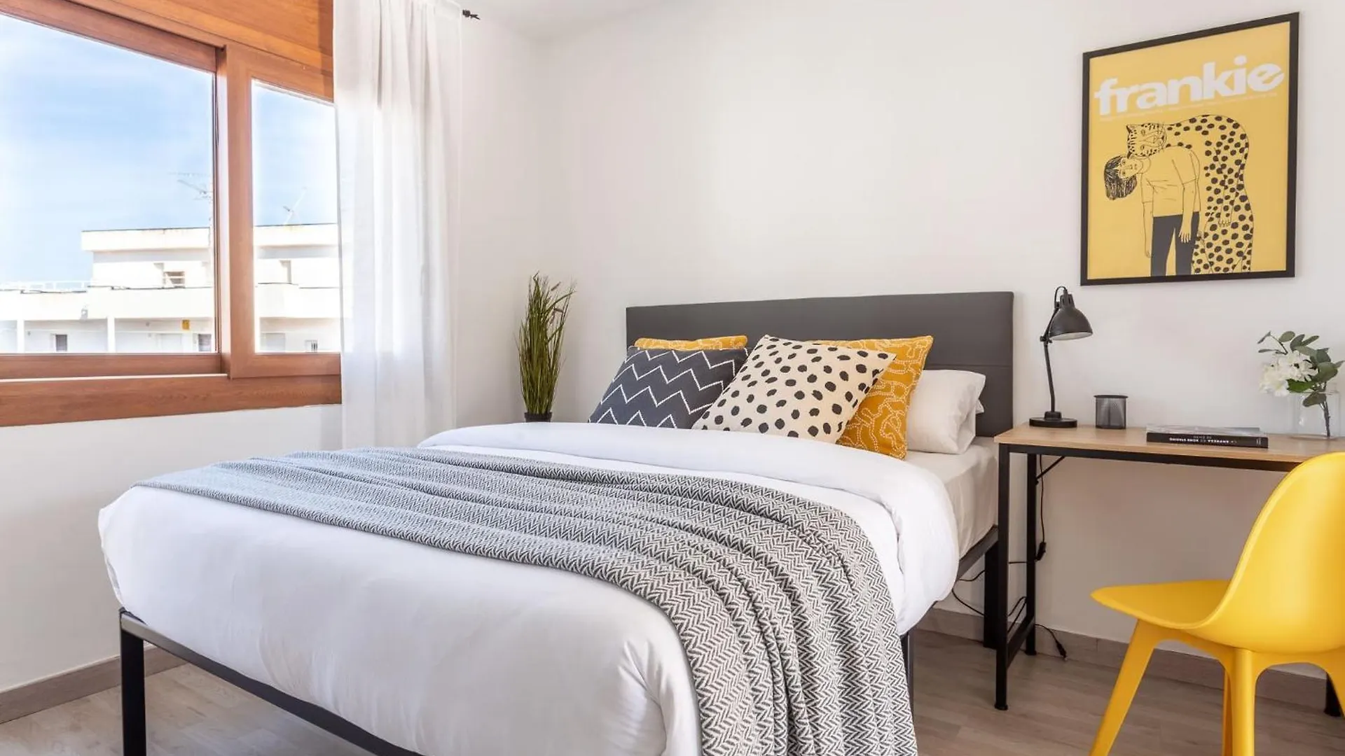 Estudio Frankie L' Escala スペイン
